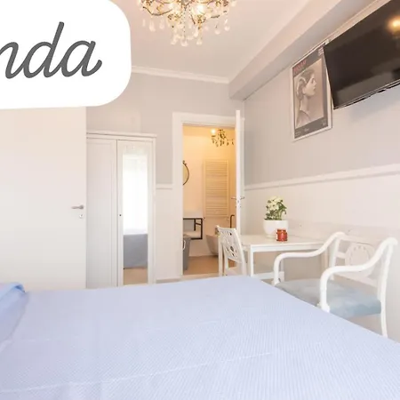 Casa Acquamarina * 莫诺波利